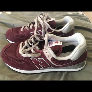 New Balance Classics 574, Women’s 8.5, Berry